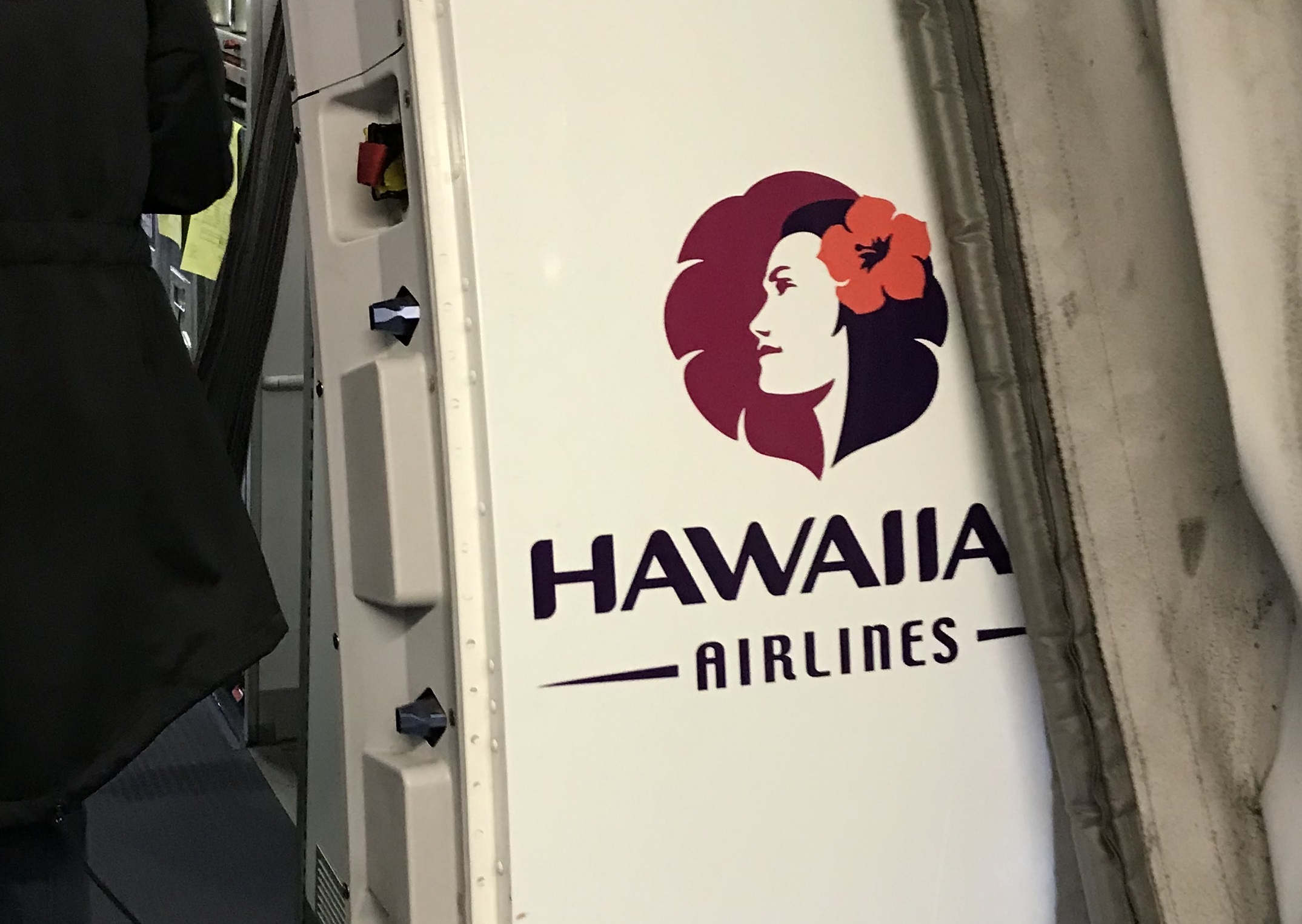 ハワイアン航空-搭乗